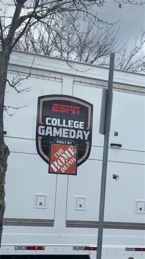 4.4K views · 1K reactions | College GameDay is setting up for Saturday.  #espn #pittsburgh #collegefootball | View Pittsburgh | Facebook