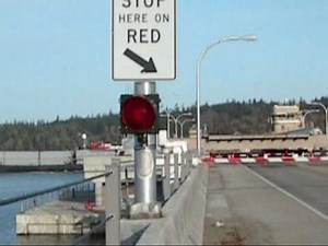 Hood Canal Bridge - passing ships