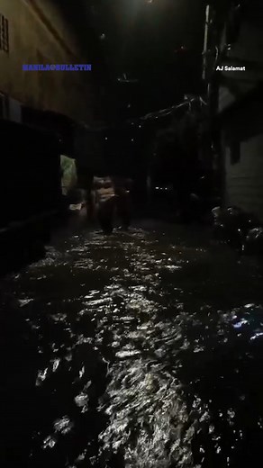 Super Typhoon #UwanPH Update: Severe flooding hits Barangay Navotas West in Navotas City as Super Typhoon #UwanPH causes storm surge and high tide, disrupting communities and prompting emergency response efforts. | MANILA BULLETIN