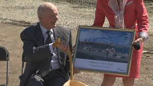 Former Ontario premier Bill Davis dies at age 92