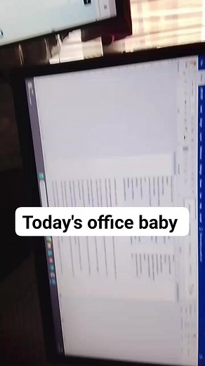 Cold day, working from home. #remotejob #homeoffice #viralreelsシ #coldweather | Eduardo Sanchez