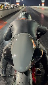 Heavyweight rider JuiceMan fighting to keep it on the sheeeshhh #grudgelyfe #grudgelyfe4life #grudge #grudgelyfematters #draglife #grudge365 #superbike #superbikes# phukyobike #dragracing #viral #viralreels #fblifestyle #dragbikes #dragracing #instamotogallery #dragrace #motorcycles #bikeporn #grudgescene #bikelife #grudgeracing #picoftheday (do not try this at home with that slow ass bike these are either) | Grudge Lyfe