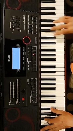 Enjoying Prelude of Pal Pal Dil Ke Paas on Keyboard | Sound of Plectrum