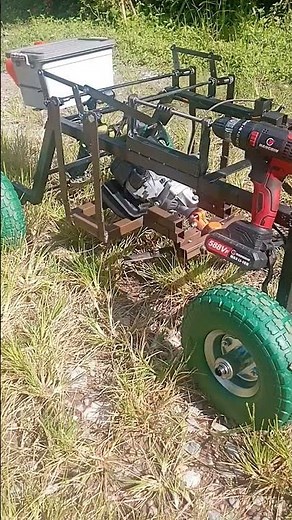 HOMEMADE RC LAWN MOWER/ 49CC NEW ENGIN