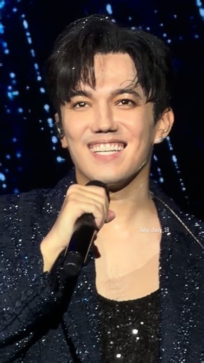 Tulip Daisy | @kudaibergenov.dimash SINGS SOS AND CROWD GOES WILD. #mexico #dimash #dq #dears #dimashdears #dimash_dears #dimashqudaibergen... | Instagram