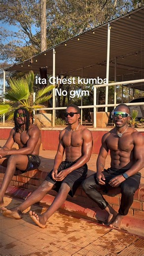 ita Chest kumba No gym , body weight training, homeworkout, build a chest at home no gym , #fyp #foryou #foryoupage #homeworkout #zimtiktokers🇿🇼🇿🇼🇿🇼 @JAY ADAMS FITNESS🇿🇼 @Coach Elite sportsman🇿🇼