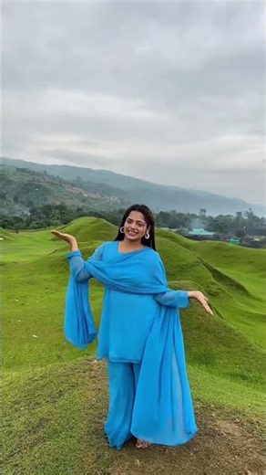 The blue fairy descended from the sky💙