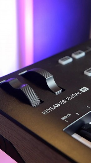 100 reactions · 45 comments | ✅ Teclado controlador MIDI de 61 notas ✅ Amplios controles prácticos ✅ 8 almohadillas de rendimiento ✅ Conectividad MIDI/USB ✅ Instrumento virtual de laboratorio analógico y otro software | AudioPro Perú | Facebook