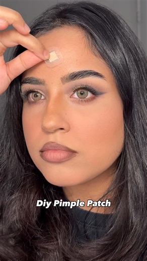 Bisma Faraz on Instagram: "Diy pimple hack which reduce redness in 10 minutes 😍 just use a toothpaste! SAVE AND SHARE FOLLOW @bronzedandbouje FOR MORE #skincare #skintreatment #makeupvideos #dryskin #diy #exfoliate #skin #hair #reels #hairgrowth #reelsinstagram #explore #selflove #makeup"