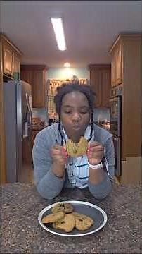 🍪Is this the best chocolate chip cookie recipe? #cookwithme #simplerecipes #chocolatechip #cookies