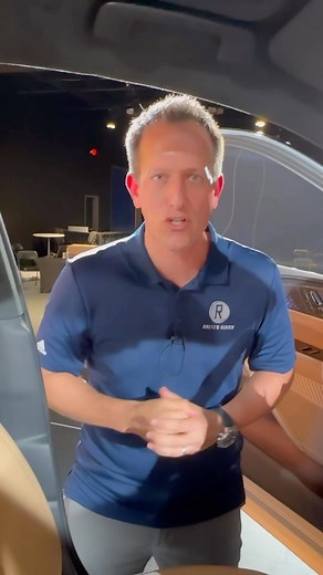 Raiti’s Rides on Instagram: "Has Cadillac perfected the full size luxury SUV with the 2025 Cadillac Escalade IQ? Get to my YouTube for the full in depth first look! Link in my bio. . . . . . #cadillac #cadillacescalade #cadillacescaladeiq #escalade #escaladeiq #electricsuv #electriccar #suv #luxury #luxurysuv #luxurycars #luxurybrand #luxurylife #luxuryinteriors #electriccars #cars #carshow #carscene #carswithoutlimits #carsofinstagram #youtube #youtuber #zonk #raitisrides"