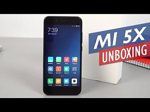 Xiaomi Mi 5X / Mi A1 Unboxing And Hands-On Review (English)