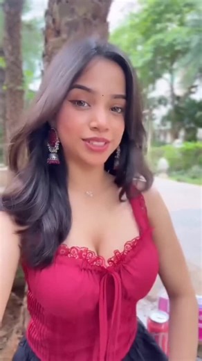 Siddharth on Instagram: "This is boss trading setup 📉 ( read caption ) We can consider only those trading system goods those factor result is out performing Same with this I created a set up using two trading view indicators and I connected this indicator with my python back end so that I am able to address management which is very important for trading purpose Now I am in back testing face right now I am back testing this trading strategy if it does perform then we will make part 2 video of it