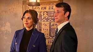 Watch Leverage: Redemption Season 1 Episode 16 - The Harry Wilson Job