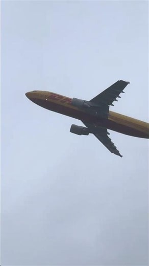 DHL Airbus A300B4 D-AEAT Take Off Heathrow LHR to Leipzig LEJ #planeshorts #aviationshorts