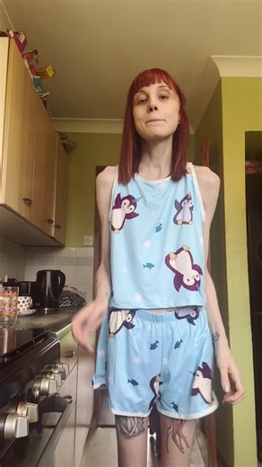 THANKYOU EGERYONE FOR YOUR SUPPORT ON MONDAY WHEN I WENT LIVE was so happt to do this again #fearfood #bekind #challenge #mentalhealth #bpd #mentalhealthmatters #ocd #ptsd #anxiety #bekind #support #bpd #bpdtiktok #supportme #edsheeranrecovery #eatittobeatit #mentalhealthawareness #mentalillness #depresion #fyp #fyp