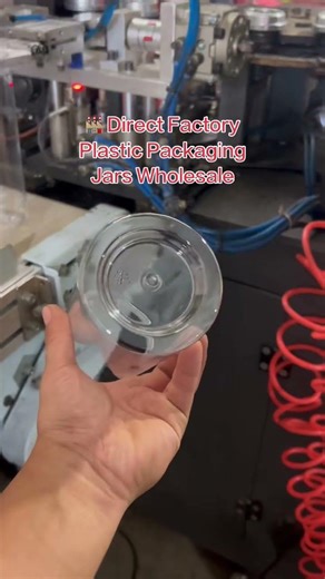 Wide-mouth plastic containers, leak-proof & durable.Custom sizes available