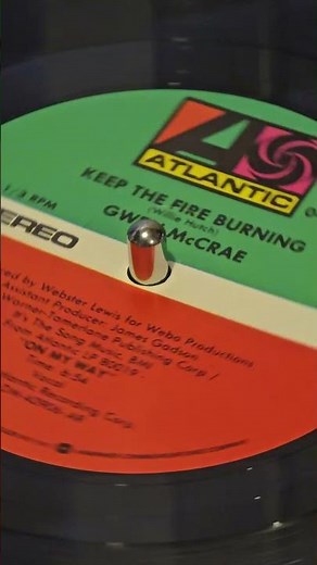 🔥 Gwen McCrae – Keep The Fire Burning 💃 | Atlantic Records | Classic Disco Vinyl Spin ✨