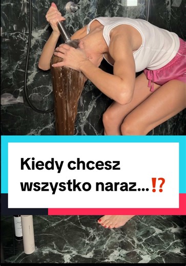 ⁉️Kiedy chcesz wszystko naraz…⁉️ 🧼✨ Testuję ostatnio różne pozycje do mycia głowy i ta… serio mnie zaskoczyła 😅 Wygląda trochę niecodziennie, ale jest MEGA ciekawa 👀 🧎‍♀️💦 Mycie włosów w przysiadzie? Już po chwili czułam, że pracują mięśnie nóg 🔥 A w bonusie… możesz sprawdzić swoją stabilność i równowagę 😄 👉 Możesz zejść niżej, jeśli czujesz się pewnie i komfortowo — ale pamiętaj: tu nie chodzi o rekordy, tylko o bezpieczeństwo 🙏 ⸻ ⚠️ Nie rób tego, jeśli… ⛔️ masz słabe mięśnie nóg (mokr