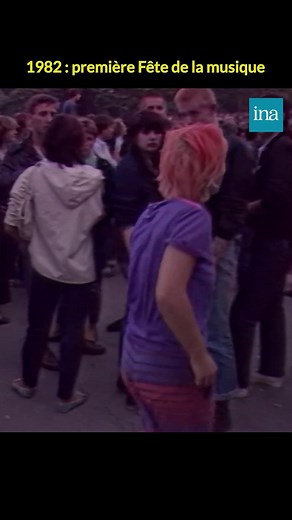 🎶Demain, c’est la Fête de la musique ! Sortez vos instruments, branchez les amplis ou échauffez votre voix : la scène est à vous ! ⏪ Le 21 juin 1982, lors de la toute première édition, un petit garçon de 8 ans assurait le rythme à la batterie au Trocadéro. Et si cette année, c’était vous ? #FêteDeLaMusique #musique #archives #batterie | INA