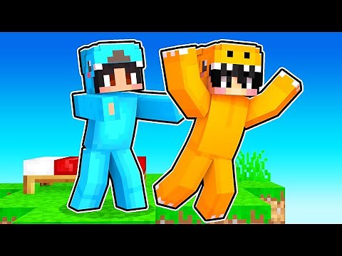 TROLLING MY FRIEND IN MINECRAFT BED WARS! (MCPE) (Minecraft Minigame)