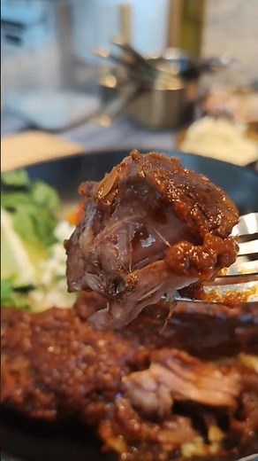 Slow-Cooker Adobo Braised Beef Ribs