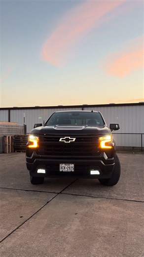 Exploring the Silverado Z71: A Lightweight Pickup