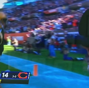 Aaron Rodgers “I own you I still own you”😳 I think we can throw that taunting flag now please #RIPSoldierField #Bears #Packers -Brian Ali and Justin 6-10am weekdays | Q101 Chicago