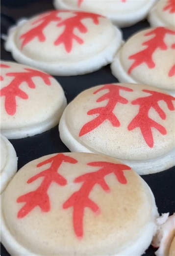 Discover What's Inside a Baseball with Pancake Art!