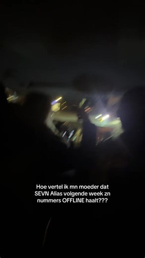 Hoe vertel ik mn moeder over SEVN Alias?