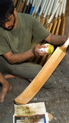 Making High-Quality Wooden Cricket Bat ! Full Manufacturing Process