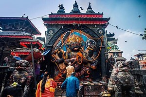 Kalabhairava Ashtakam- Lyrics, Meaning, and Benefits - Hinduism Outlook