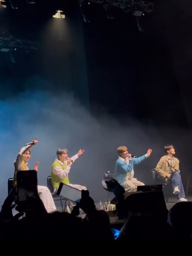 Bitsaeon Covering Reggaeton Lento by CNCO in Chile