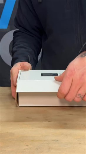 Fast Mover Tools Ltd on Instagram: "Meet the handheld hero turning water-based paint into race-ready finishes ✨ To find out more info on our AIR450 click the link in our bio⬆️ #fastmovertools #detailinglife #smarttools #waterbasedpaint #autodetailer"