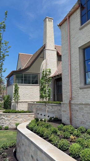 Limestone Exterior Ideas: Brick Cut Stone Facade for New Homes