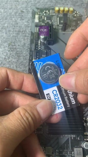 How to Replace CMOS Battery on Gigabyte B760 Motherboard #shorts