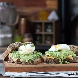 Te presentamos la receta de la semana. Aquí te indicamos cómo preparar un Súper Sandwich QUAKER®, para que conviertas tus desayunos en súper desayunos. 😊 | Quaker RD