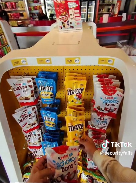 Test de sécurité au cinéma Gaumont