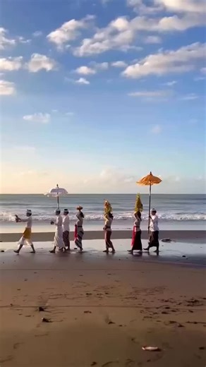 ✨ In Bali, the divine lives within the elements — from the sway of the trees to the rhythm of the waves. Here, the spiritual and earthly realms are not separate, but beautifully entwined. 🌺 B A L I – where every moment feels sacred. 📍 The Island of the Gods 📸 @thebalinesepeople 🙏🏽 #balilife #explorebali #baliisland #baliculture | Best in Bali and beyond