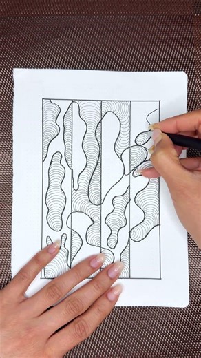 some spiraly lines and colorblock #doodleart #art #doodleartdrawing #zenpatterns #zentanglelegend