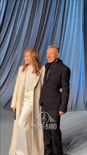 Bruce Springsteen and Patti scialfa #brucespringsteen #springteen #70s #monkband