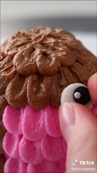 The Icing Artist on TikTok