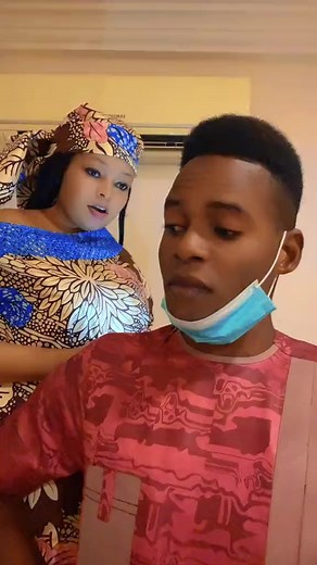 579K views · 10K reactions | Mata sun fara zaryar dakin hotel din Hassan | Arewa_newz | Facebook