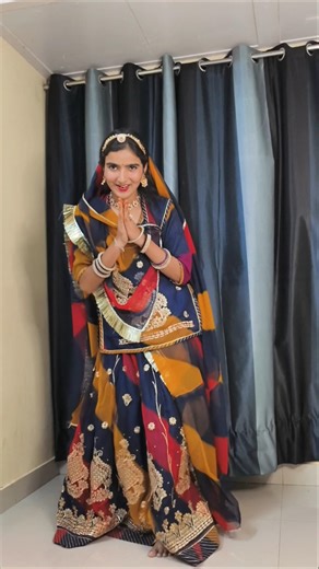 Ghani Khamma | #shorts #ytshorts #rajasthanidance #rajputiposhak #dance #indiandance #ghoomar4u