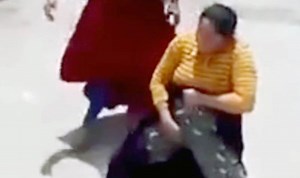 Turkish gypsies explode into massive brawl