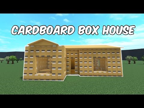 BUILDING A CARDBOARD BOX HOUSE IN BLOXBURG