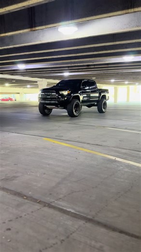 Discover the Toyota Tacoma TRD Pro 4x4