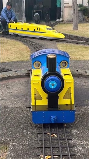 新宿交通公園ミニ新幹線ドクターイエロー