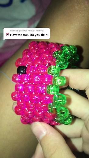 Reply to @glitchy.as.heck how to tie it ! #kandi #xyzbca #fyp #kandikid #kanditutorial #bracelet #kandicuffbracelet #kandicufftutorial #kandicuff :)