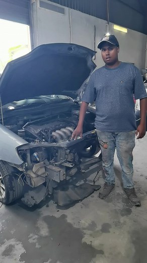 Expert Panel Beating and Spray Painting Services